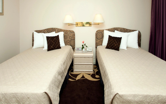 Airport Hotel Mara