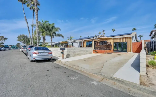 Steps To Beach: 'House Kitsune' In Oceanside