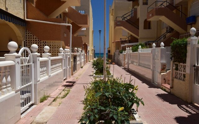 034 Retro Beach House - Alicante Real Estate