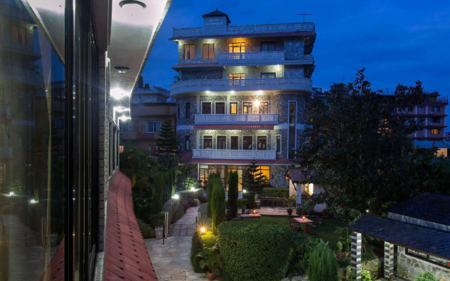 Hotel Peninsula