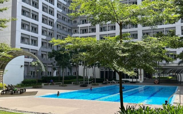 H&H @ Grace Residences