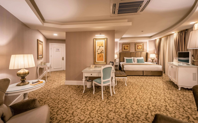 Vuni Palace Hotel
