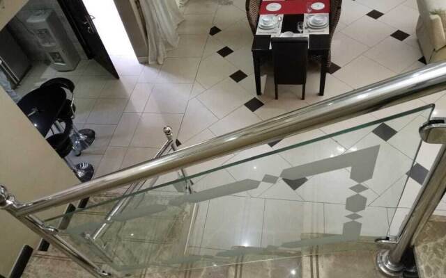 Executive Fully Furnished Apartment Close to Amenities In Massmedia No001