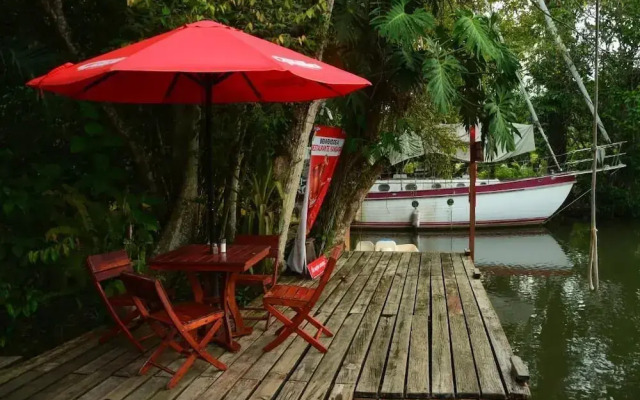 Hotel Kangaroo y Restaurante