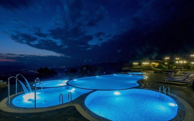 Rupakot Resort