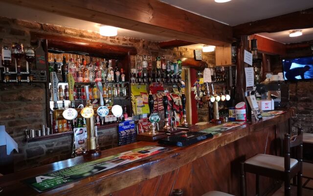 Tai r Bull Country Inn
