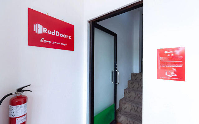 RedDoorz near Hang Nadim Batam Airport