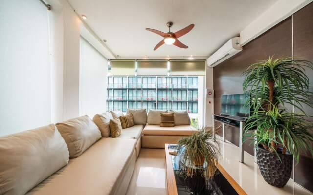 The Loft - Just 4 blocks from the beach