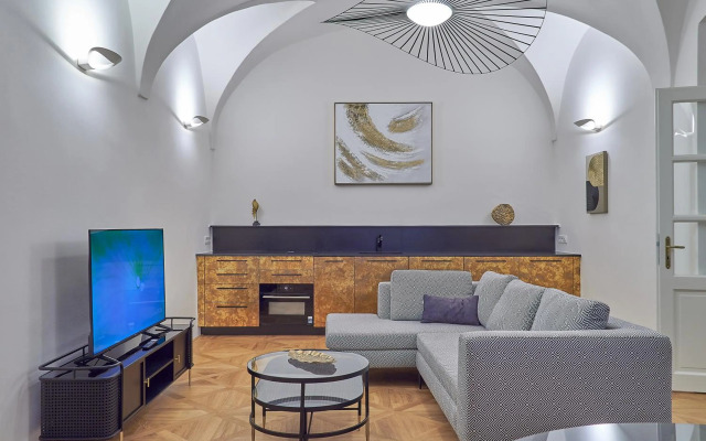 Hotel U Tri Pstrosu