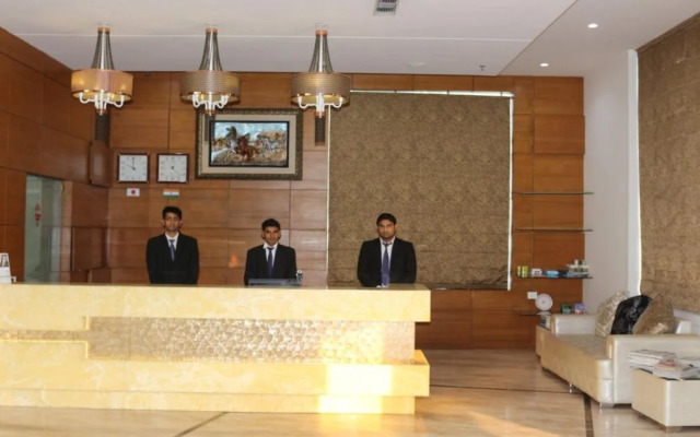 Hotel Aju Palace