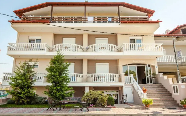 Porto Daliani Studio Apartments