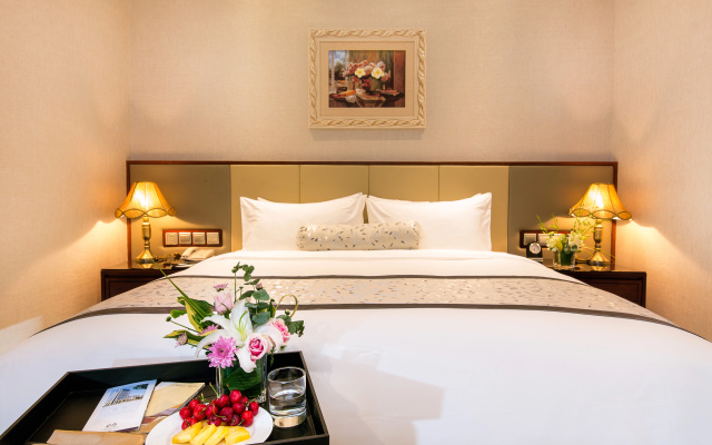 Gloria Plaza Hotel Qingdao – Guest Rooms – Qingdao