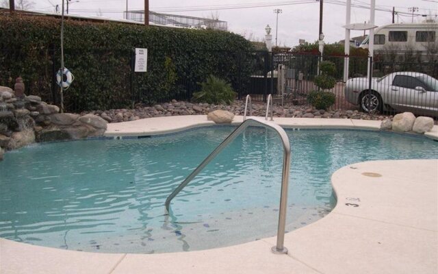 Trail Rider's Inn