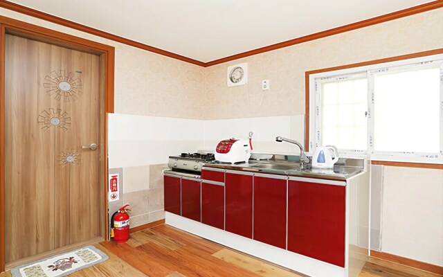 Boeun Sanorange Pulnaeeum Pension