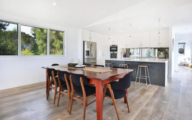 Surfspray I Pet Friendly I Absolute Beachfront