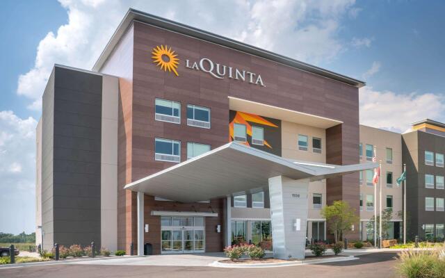 La Quinta Inn & Suites by Wyndham West Memphis