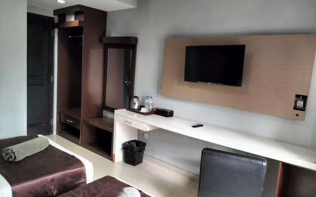 Rizen Premiere Hotel