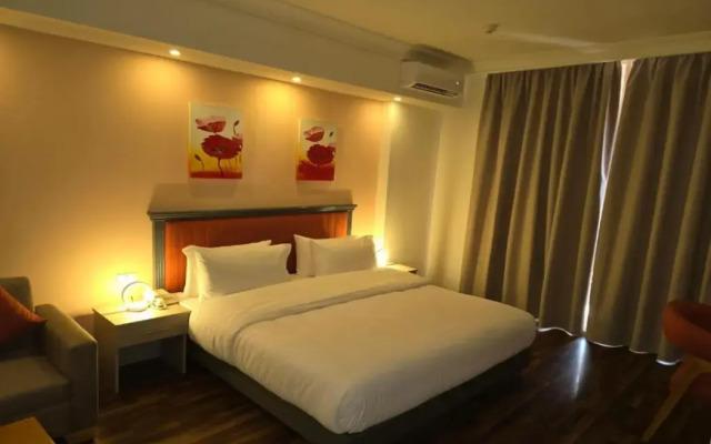 Manara Riva Suites