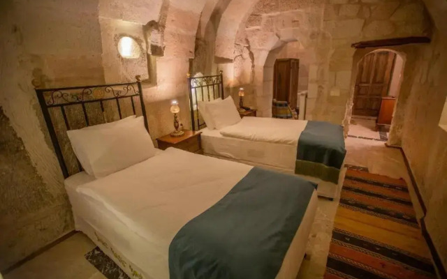 Lavender Cave Hotel