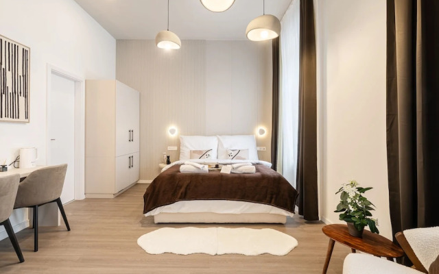 Oasis Luxe Boutique Suites by BQA