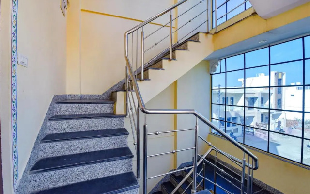 FabExpress Achrol Palace