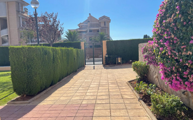 Delightful apartment in Denia with shared pool