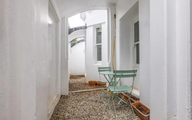 The Kensington Wonder - Stunning 2bdr Flat With Patios