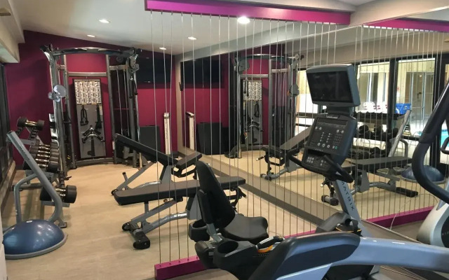 Crowne Plaza Hotel Philadelphia - Bucks County