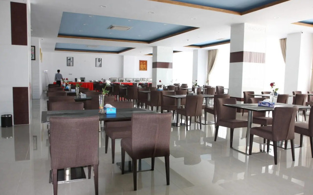 Myanmar Life Hotel
