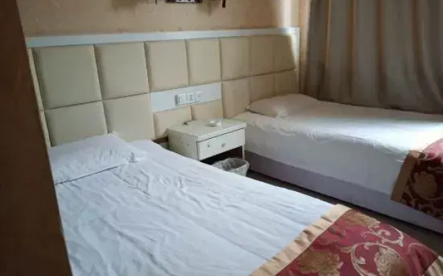 Tianyi Business Hotel