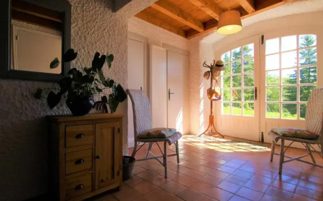 Gîte Le Chambon-sur-Lignon, 4 pièces, 5 personnes - FR-1-582-137