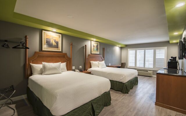 The SeaScape Inn