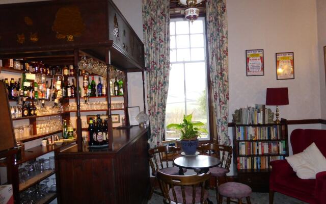 Woodlands Country House