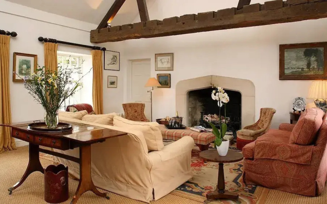 Weir Cottage