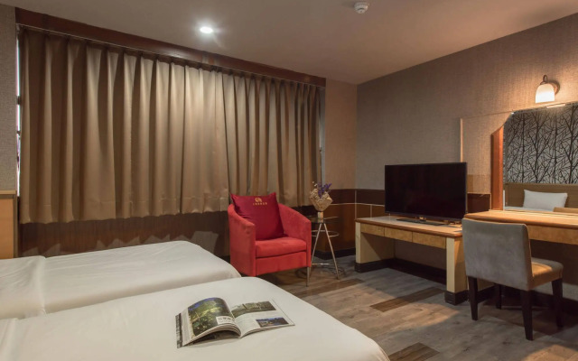 Shanghai Hotel