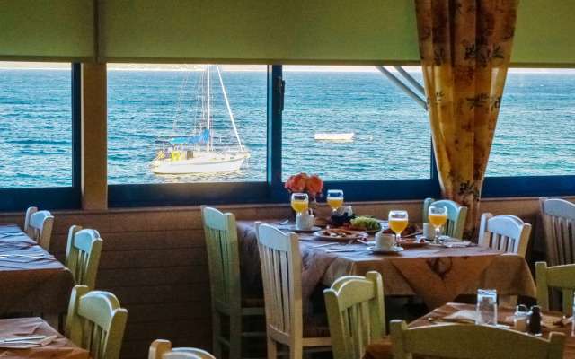 Venus Beach Bungalows Hotel