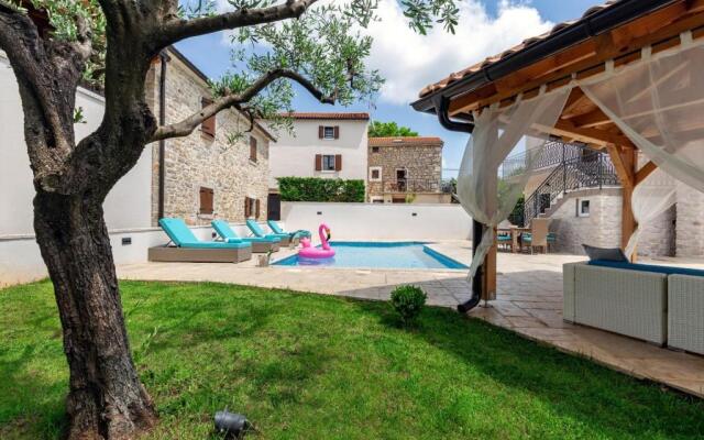 Villa Loki Luxury in Tradition