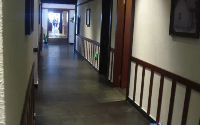 Yunding Danju Hotel