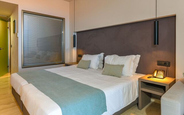 Alexandra Beach Resort & Spa