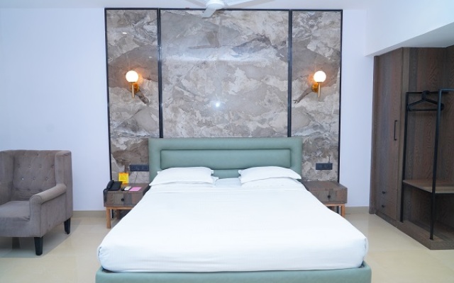 Hotel Kinara Grand-Habsiguda