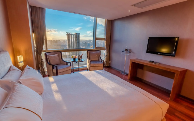 Blue Sky Hotel & Tower