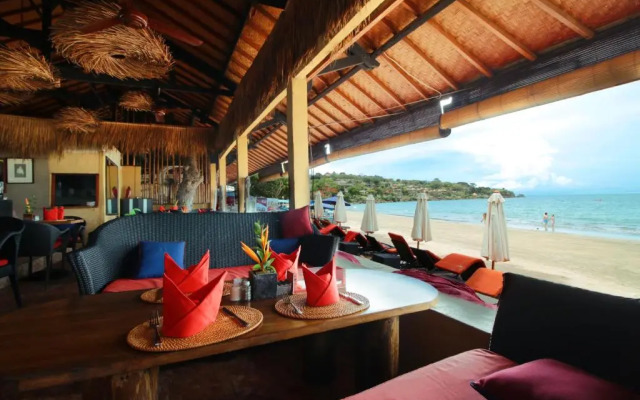 Kupu Kupu Jimbaran Beach Club & Spa by Loccitane