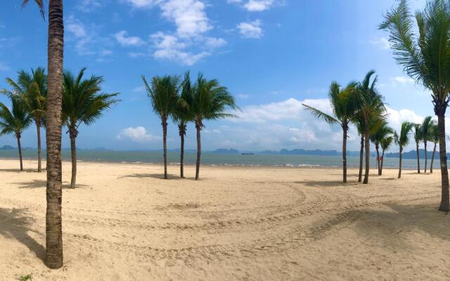 Ha Long New Century Hotel