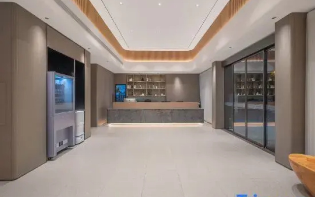 Yunji Hotel, High-Speed Rail Station Tourist Transport Center Store