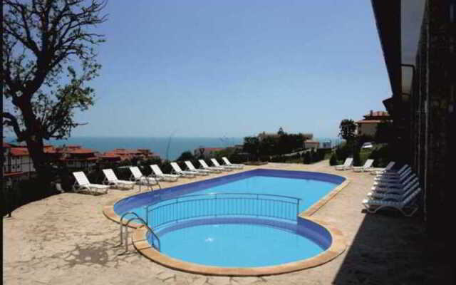 Dinevi Resort - Complex Etara