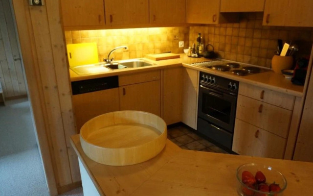 Halten Zweisimmen in Zweisimmen