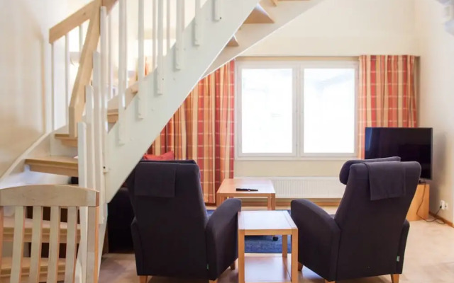 Rauhalahti Hostel