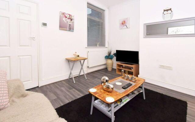 Townhouse @ Hanley Road Stoke