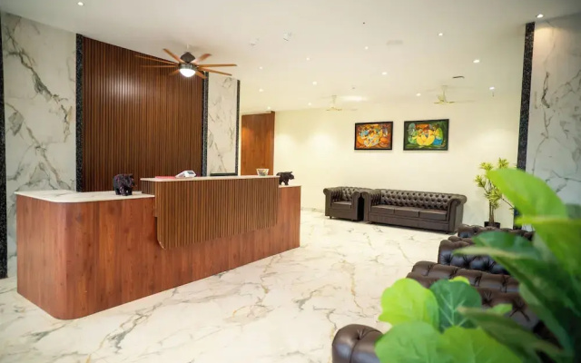 Hotel The Pearl Shine