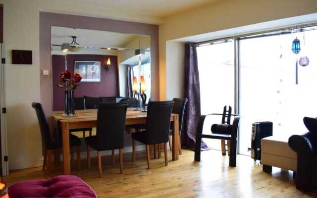 1 Bedroom Boho Home in Dublin City Centre